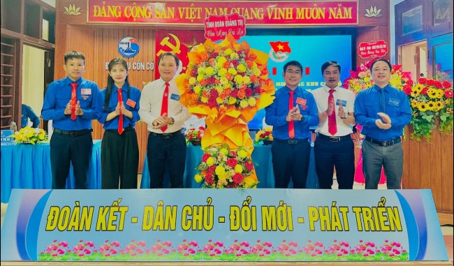 Tuổi trẻ đặc khu Cồn Cỏ: Phát...